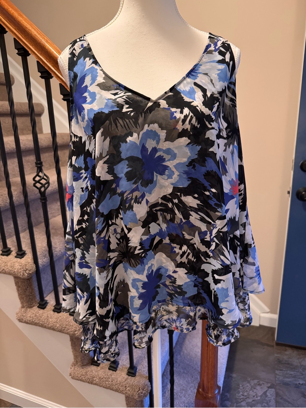 Lane Bryant Floral V-Neck Blouse